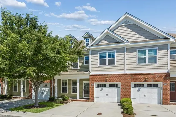 5520 Parish Turn Place, Virginia Beach, VA 23455