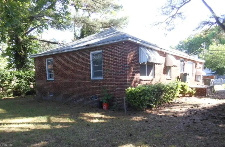 2531 Arkansas Avenue, Norfolk, VA 23513 - #3