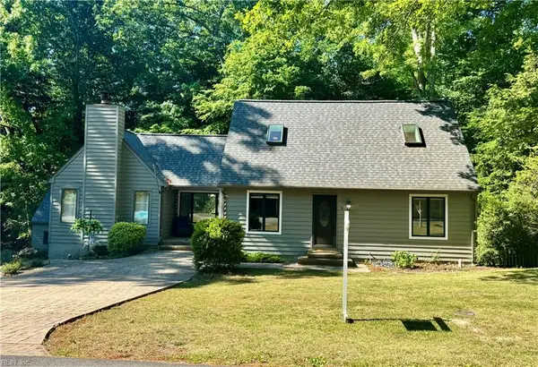 6 Foxcroft Road, Williamsburg, VA 23188