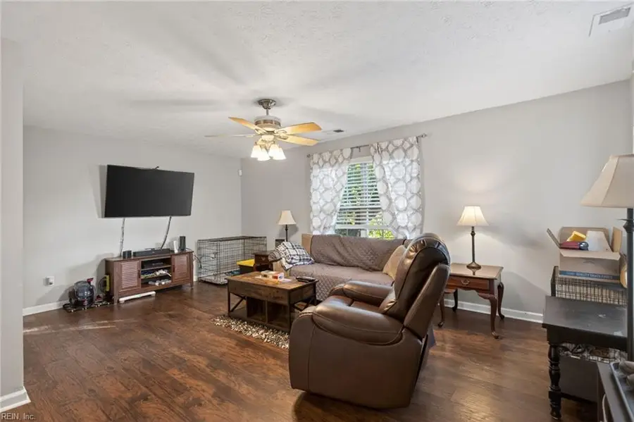 11 Knox Place, Hampton, VA 23669 - #3