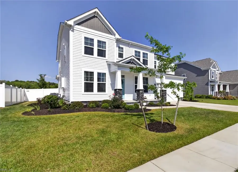 425 Regency Street, Chesapeake, VA 23320 - #2