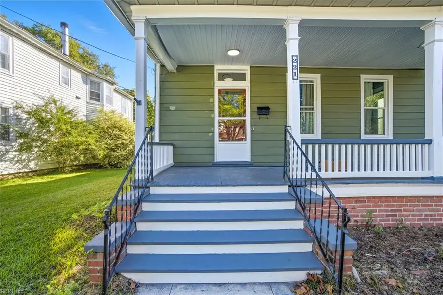 221 Mt Vernon Avenue, Portsmouth, VA 23707 - #3