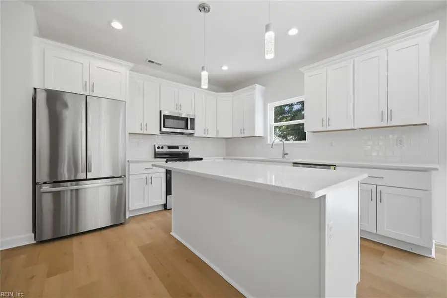 3010 Smithfield Rd, Portsmouth, VA 23702 - #2