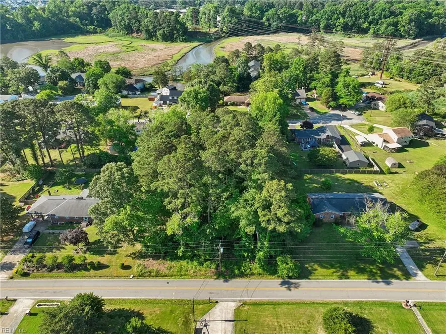 502 Showalter Road, Yorktown, VA 23692 - #2