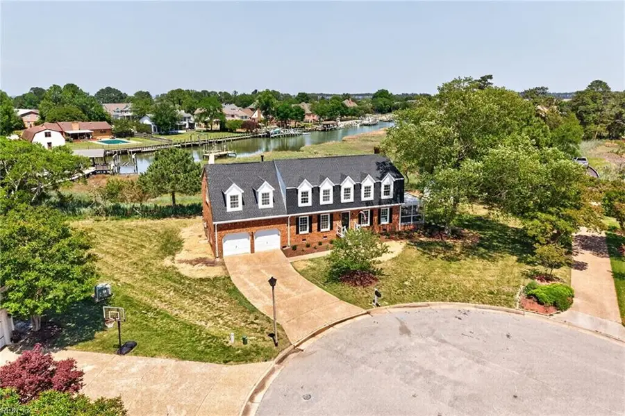 7 Carmines Court, Poquoson, VA 23662 - #2