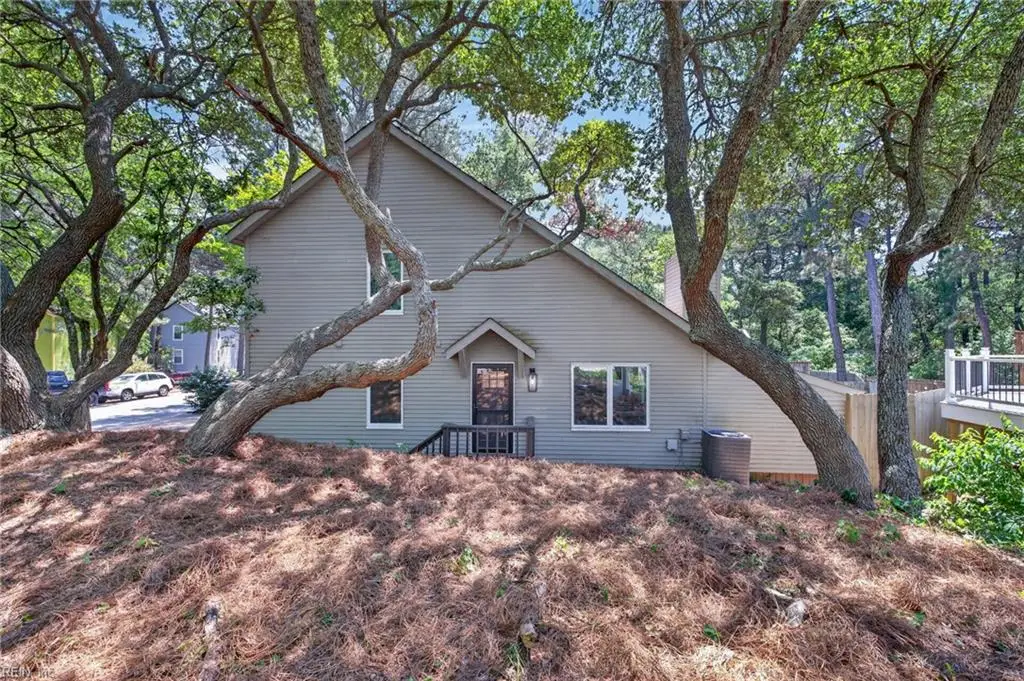 2101 Woodlawn Avenue, Virginia Beach, VA 23455 - #1