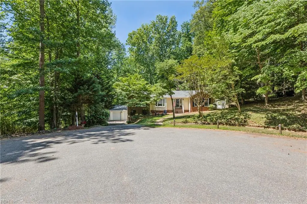 108 Cambridge Lane, Williamsburg, VA 23185 - #1