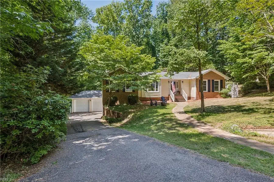 108 Cambridge Lane, Williamsburg, VA 23185 - #2