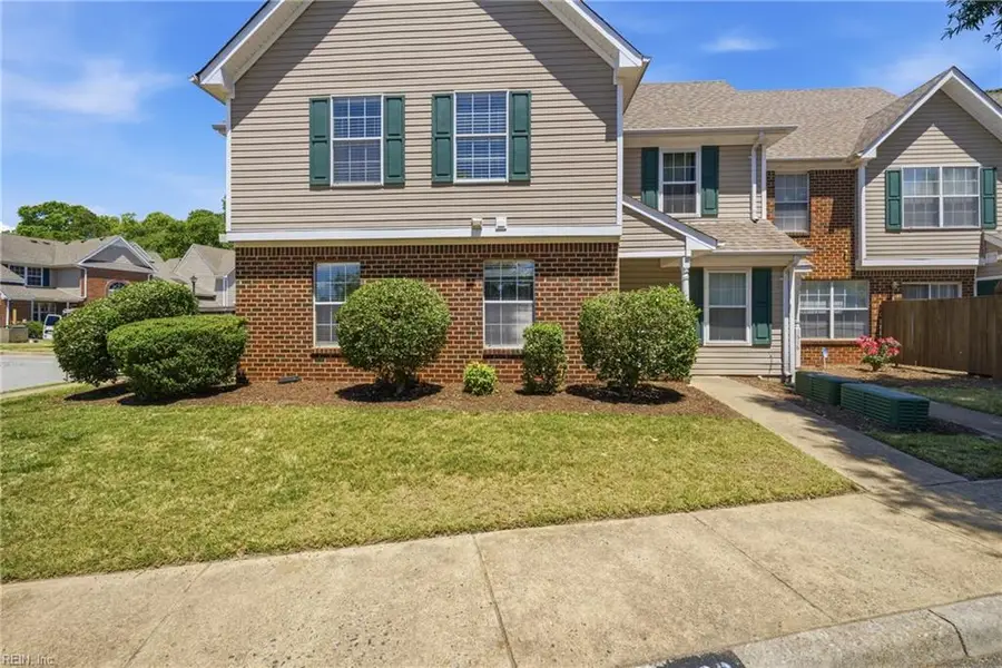 1614 Willow Point Arch, Chesapeake, VA 23320 - #2