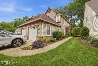 1016 Winged Foot Court #B, Chesapeake, VA 23320