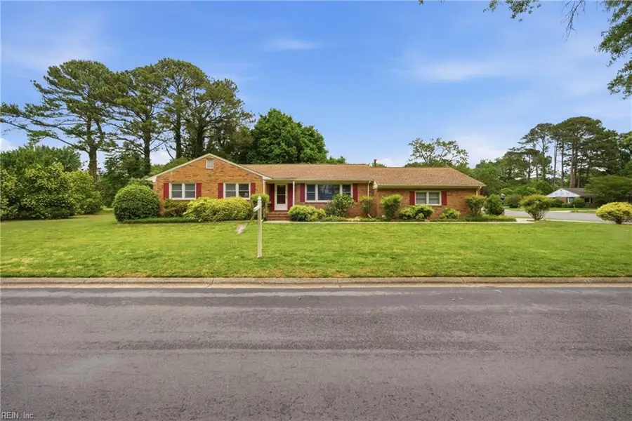 3436 Kings Grant Road, Virginia Beach, VA 23452 - #3