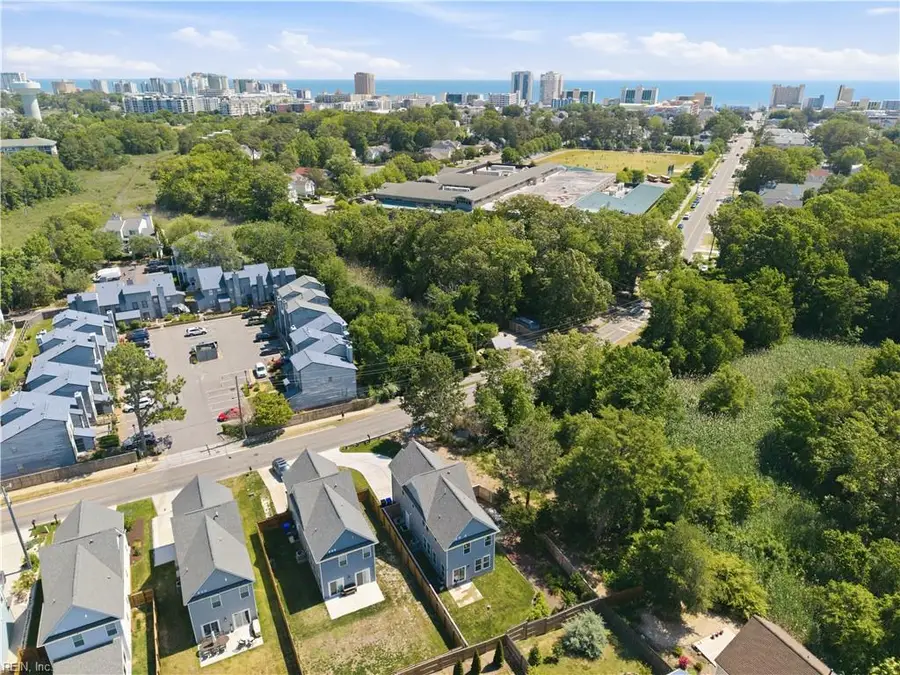 816 24th Street, Virginia Beach, VA 23451 - #2