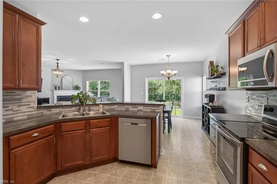 1251 Veranda Way, Chesapeake, VA 23320 - #3