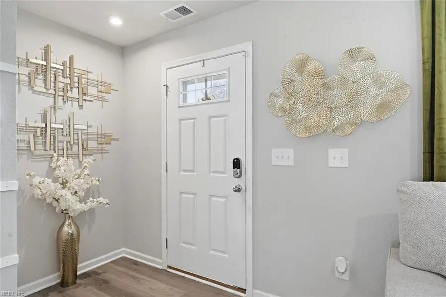 319 Forecastle Street, Portsmouth, VA 23701 - #3
