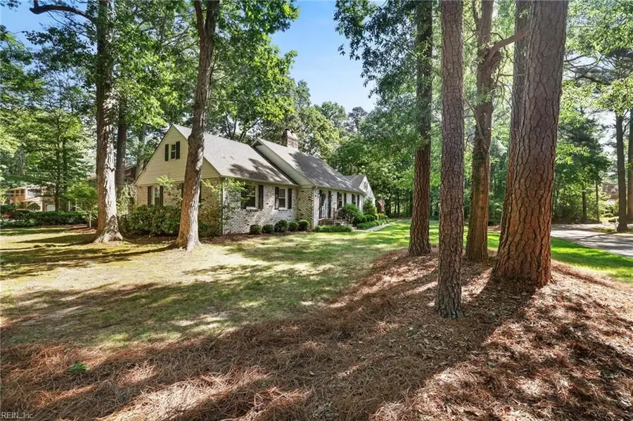 616 Lynn Shores Drive, Virginia Beach, VA 23452 - #2