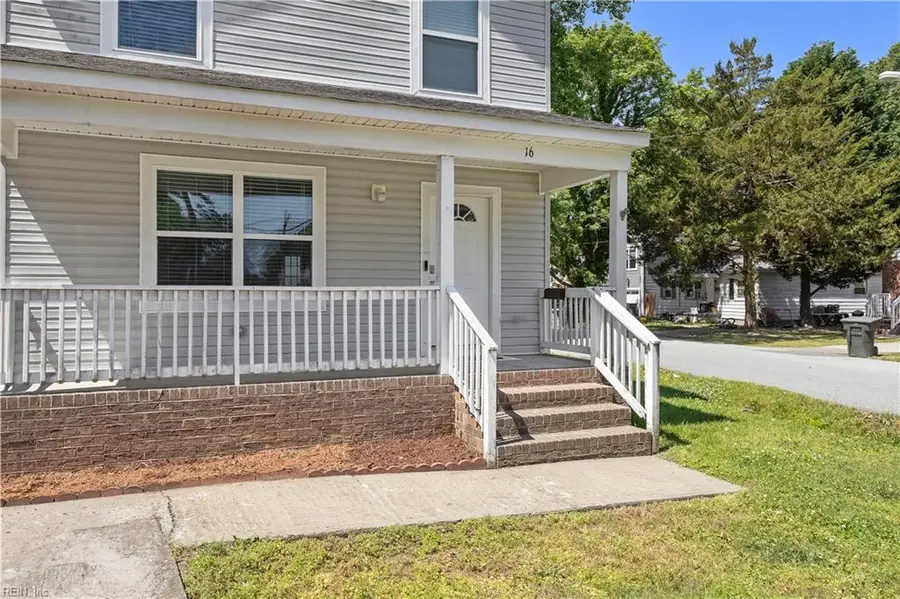 16 Lacrosse St, Hampton, VA 23663 - #3