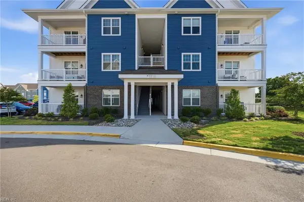 1732 Dromolin Drive #204, Virginia Beach, VA 23456