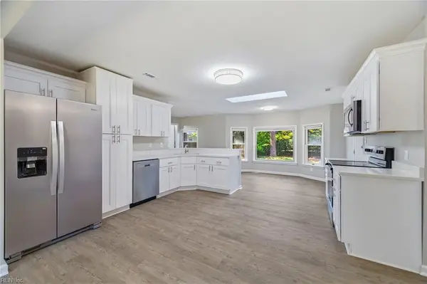 357 Dexter E Street, Chesapeake, VA 23324