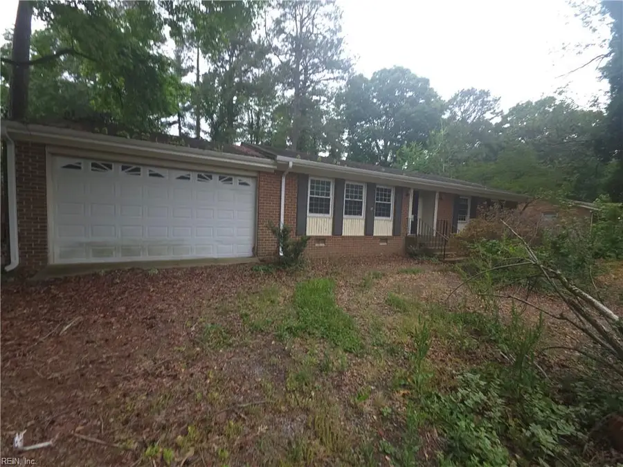 10209 W Huguenot Road, Richmond, VA 23235 - #2