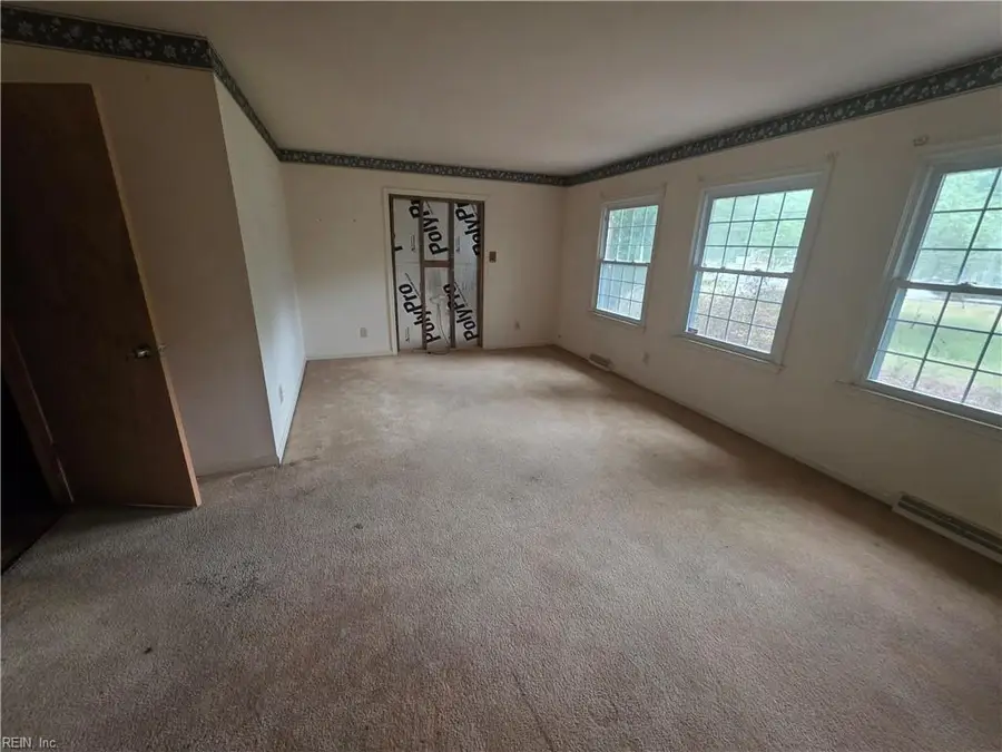 10209 W Huguenot Road, Richmond, VA 23235 - #3