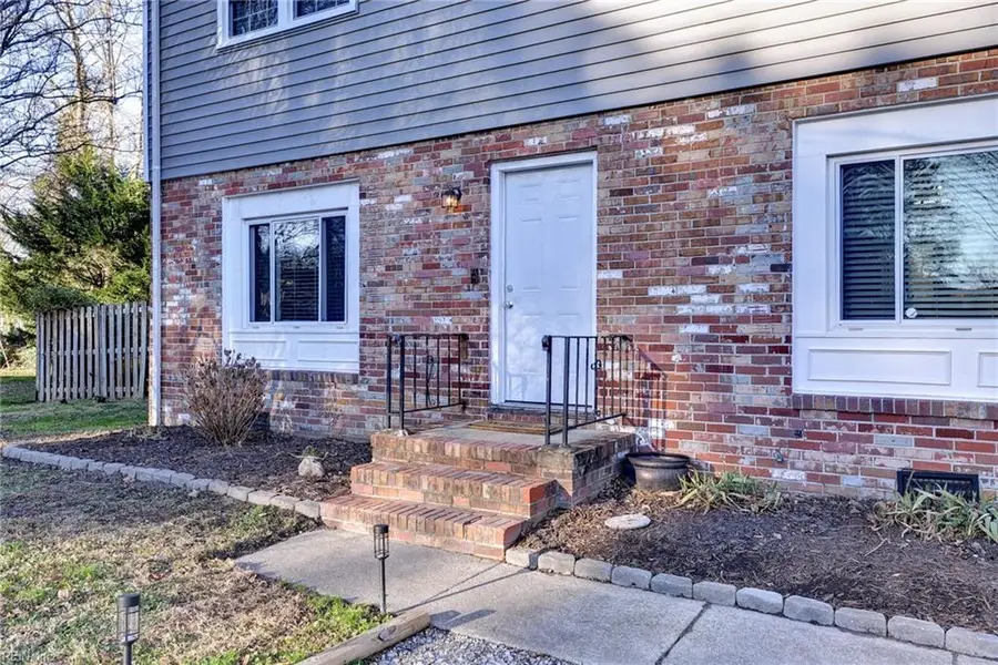 105 Glenn Cove, Seaford, VA 23696 - #3