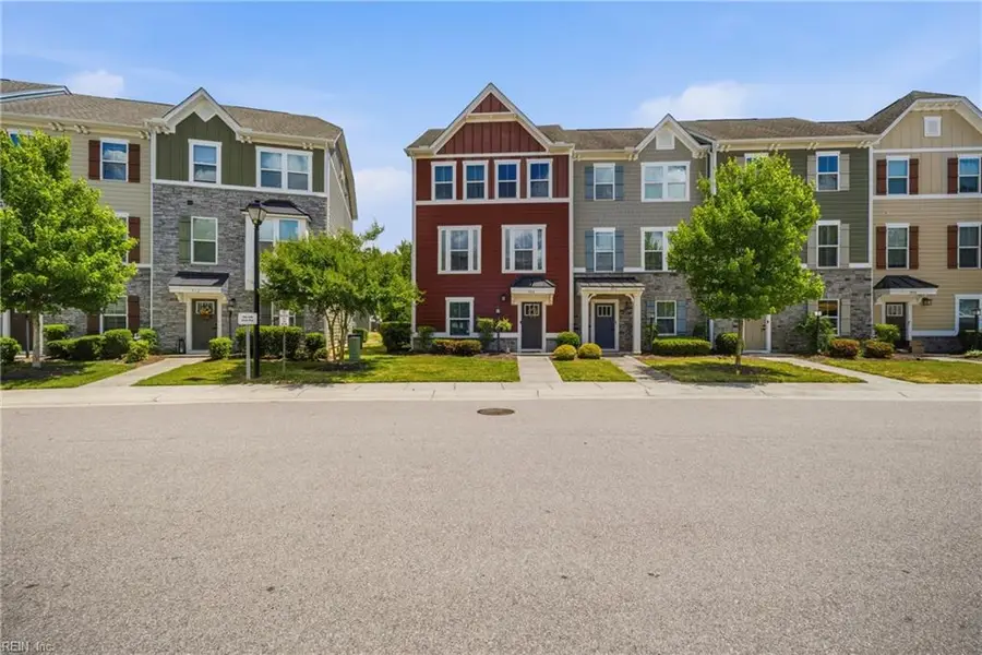 908 Avast Way #E, Chesapeake, VA 23323 - #2