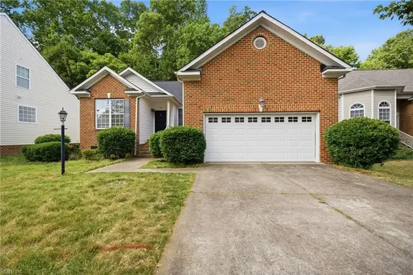 464 River Arch Drive, Chesapeake, VA 23320