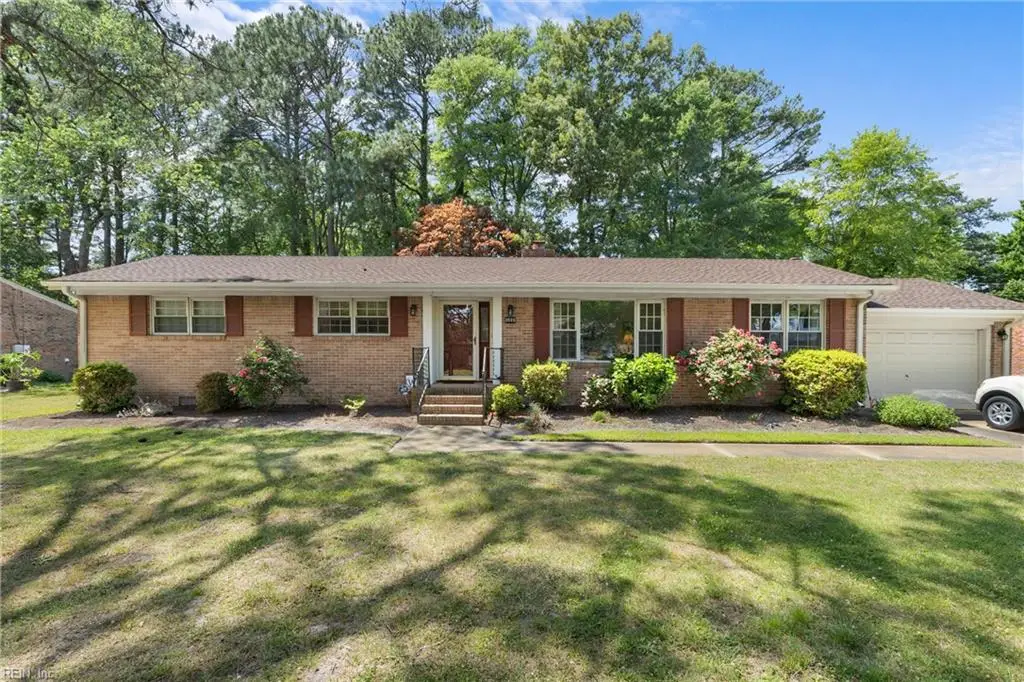 3520 Shelton Rd, Portsmouth, VA 23703 - #1