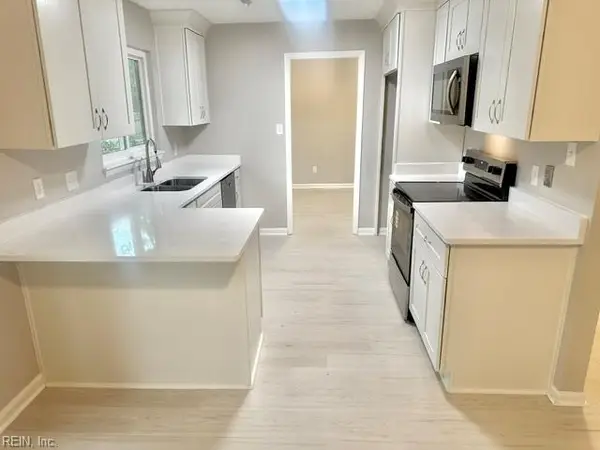 901 Birchwood Court, Newport News, VA 23608