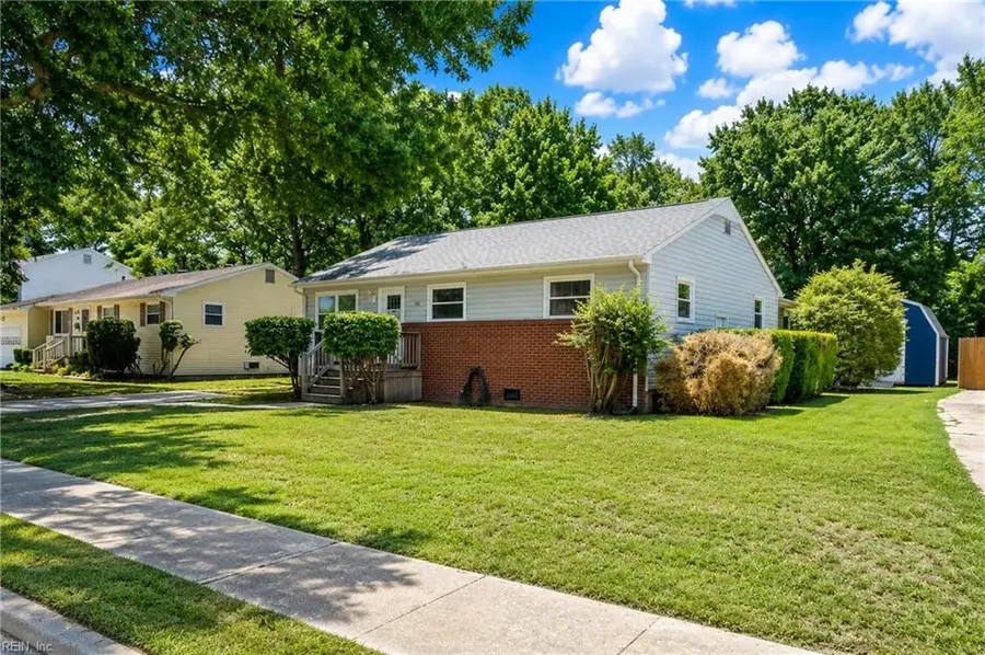 1532 Adams Circle, Hampton, VA 23663 - #2