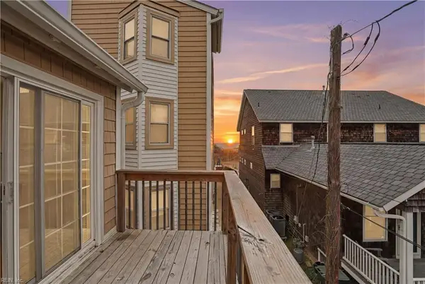 1634 E Ocean View 2e Avenue #2E, Norfolk, VA 23503