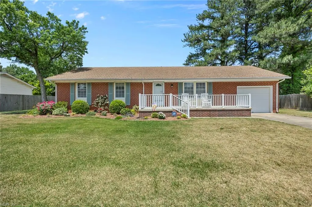 816 Gene Crescent, Chesapeake, VA 23320 - #1