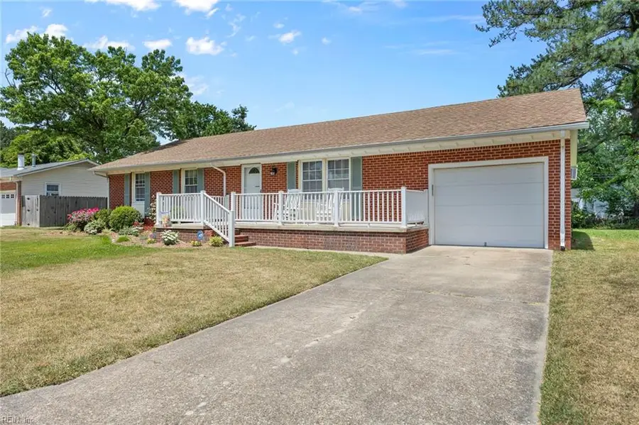 816 Gene Crescent, Chesapeake, VA 23320 - #3
