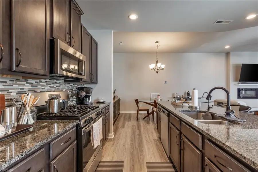 1021 Paragon Way #D, Suffolk, VA 23435 - #3