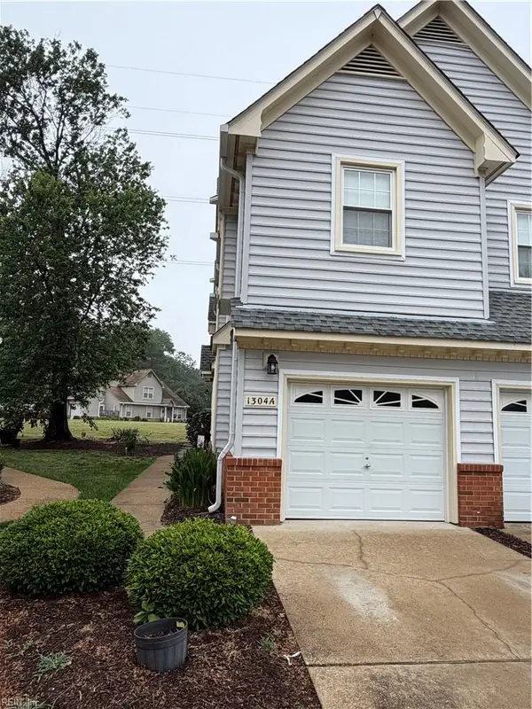 1304 Sand Bunker Arch #A, Chesapeake, VA 23320