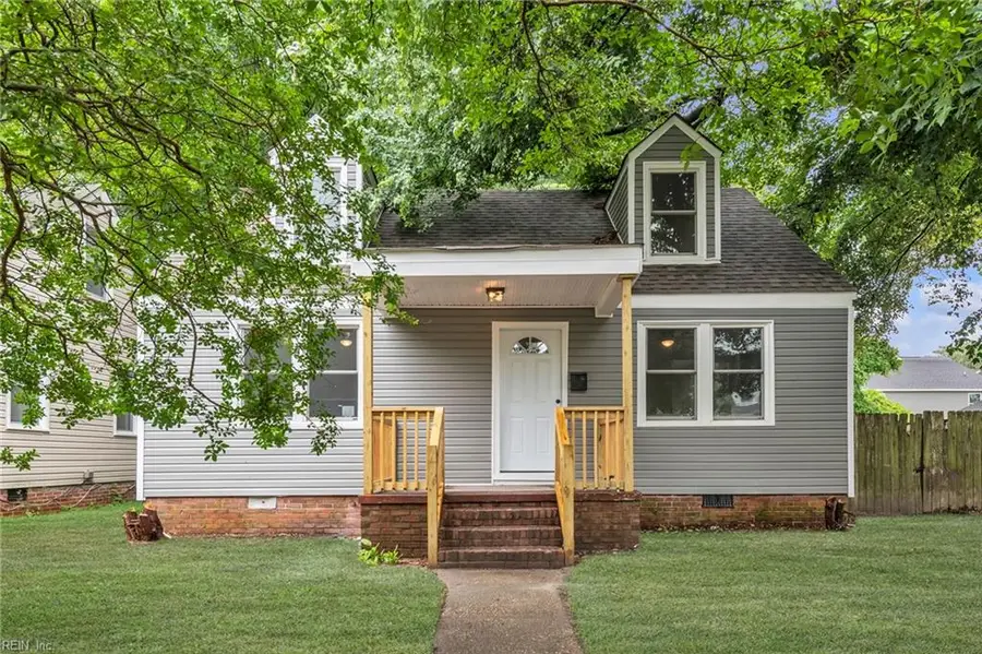 329 E Randall Avenue, Norfolk, VA 23503 - #2
