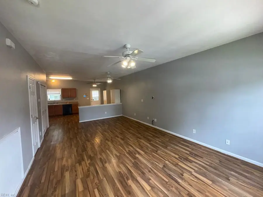 118 S Capital Street, Suffolk, VA 23434 - #3