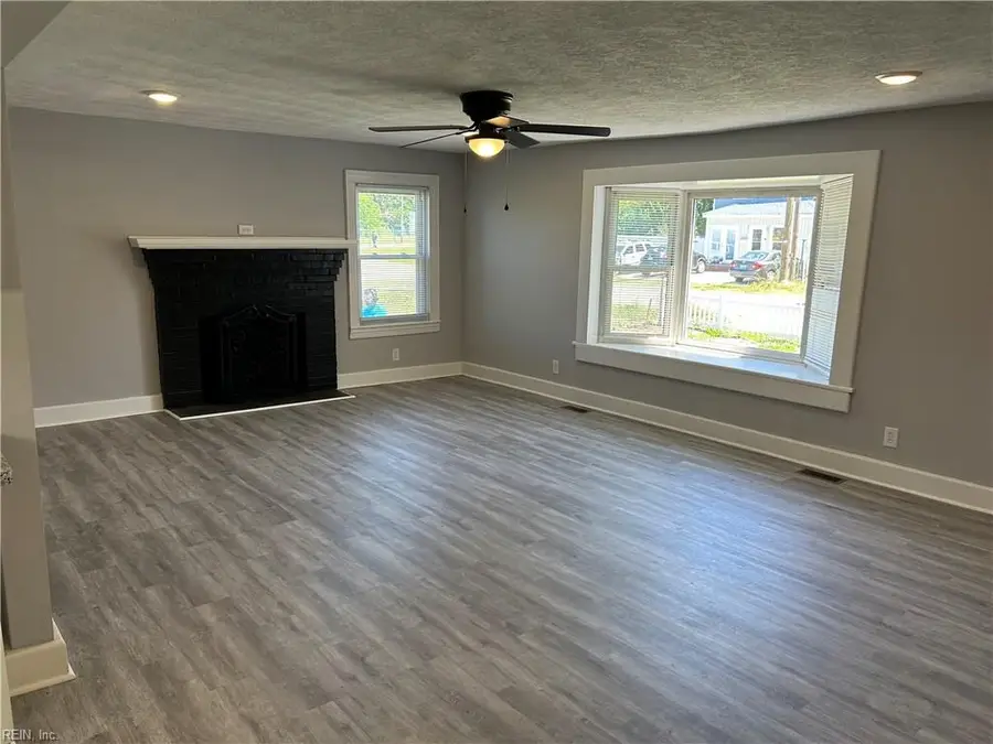 2600 Nashville Avenue, Portsmouth, VA 23704 - #3