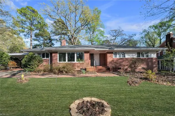 237 James River Dr Drive, Newport News, VA 23601