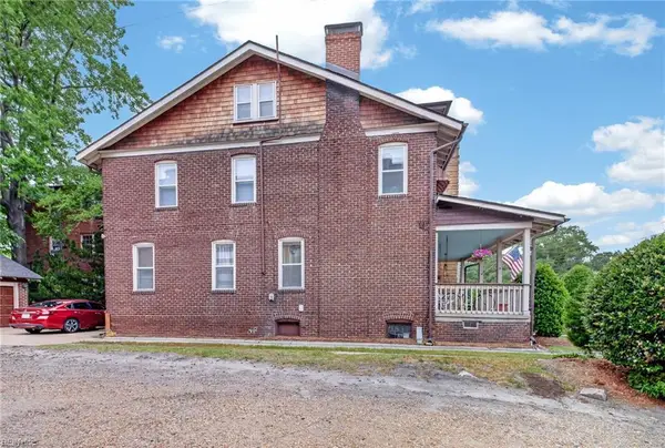 1709 Hampton Boulevard, Norfolk, VA 23517