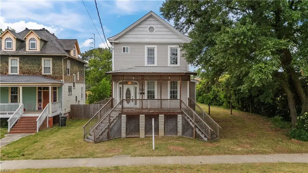 421 E Pembroke Avenue, Hampton, VA 23669 - #1