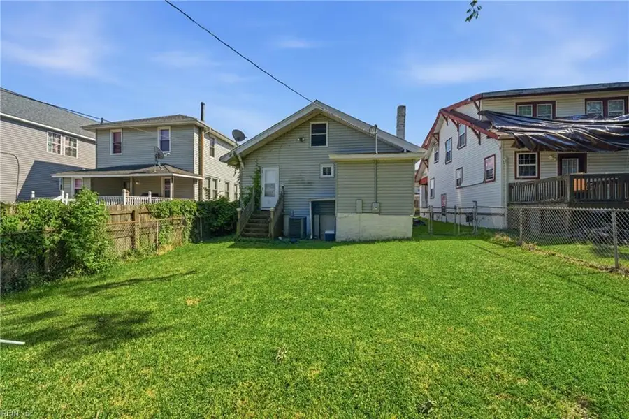 2818 Marlboro Avenue, Norfolk, VA 23505 - #3