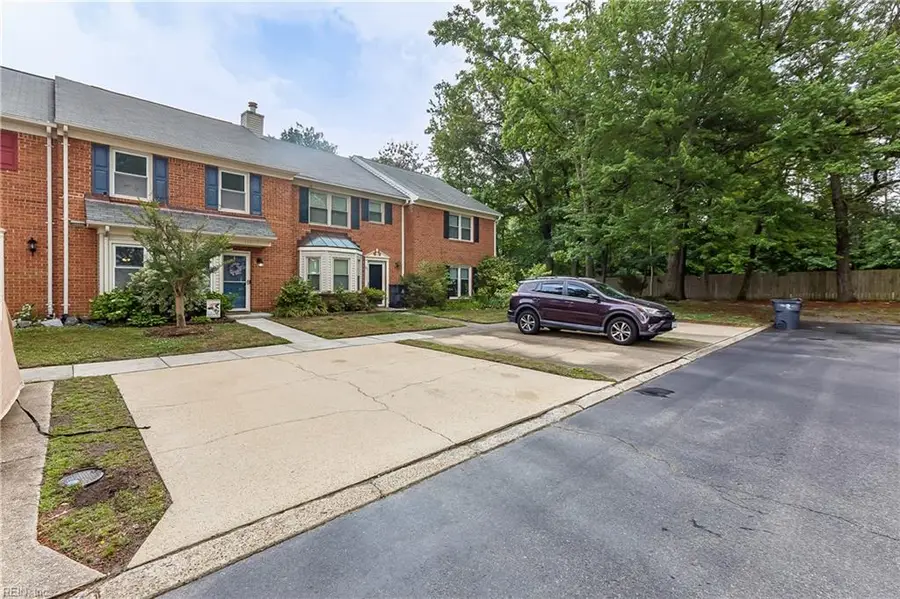 119 Kingsbridge Lane, Yorktown, VA 23692 - #2