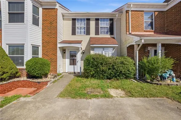 5114 Settlers Park Drive, Virginia Beach, VA 23464