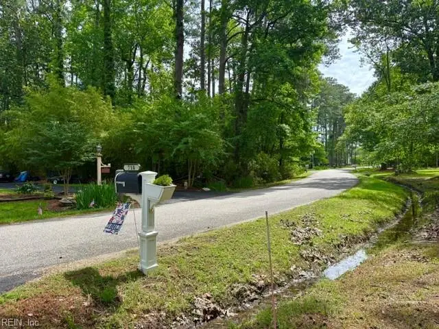 713 Ship Point Road, Yorktown, VA 23692 - #2