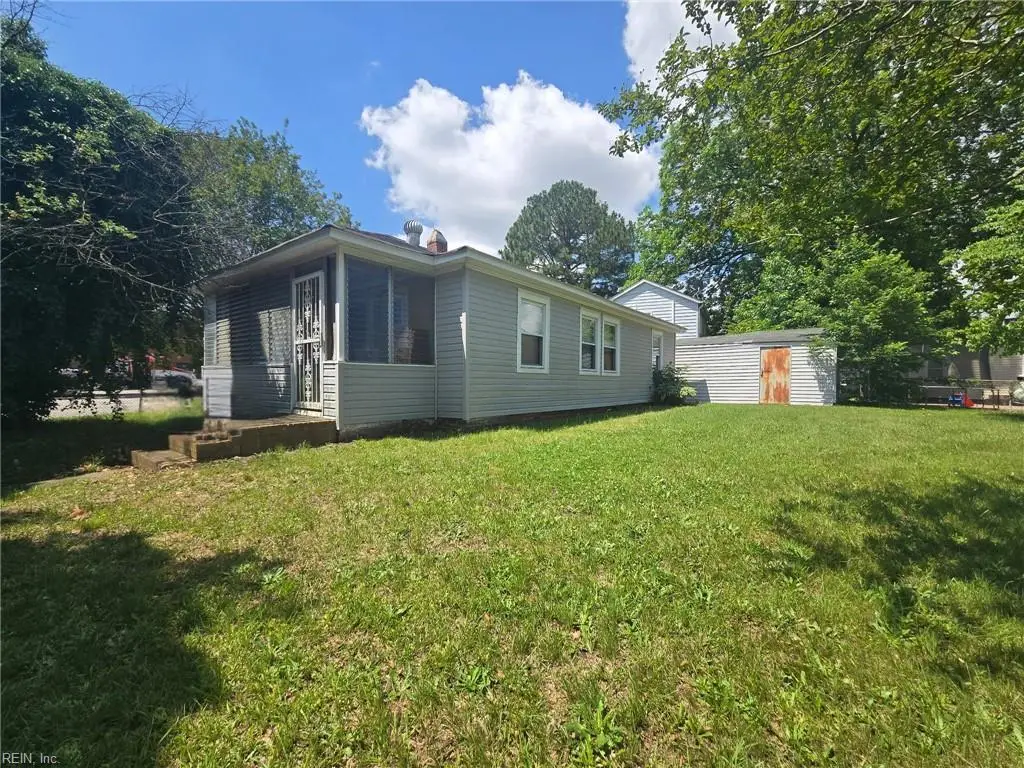 1400 Victory Boulevard, Portsmouth, VA 23702 - #1