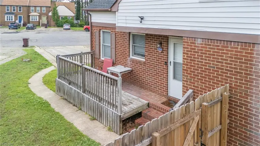 2312 Meadows Landing, Chesapeake, VA 23321 - #3