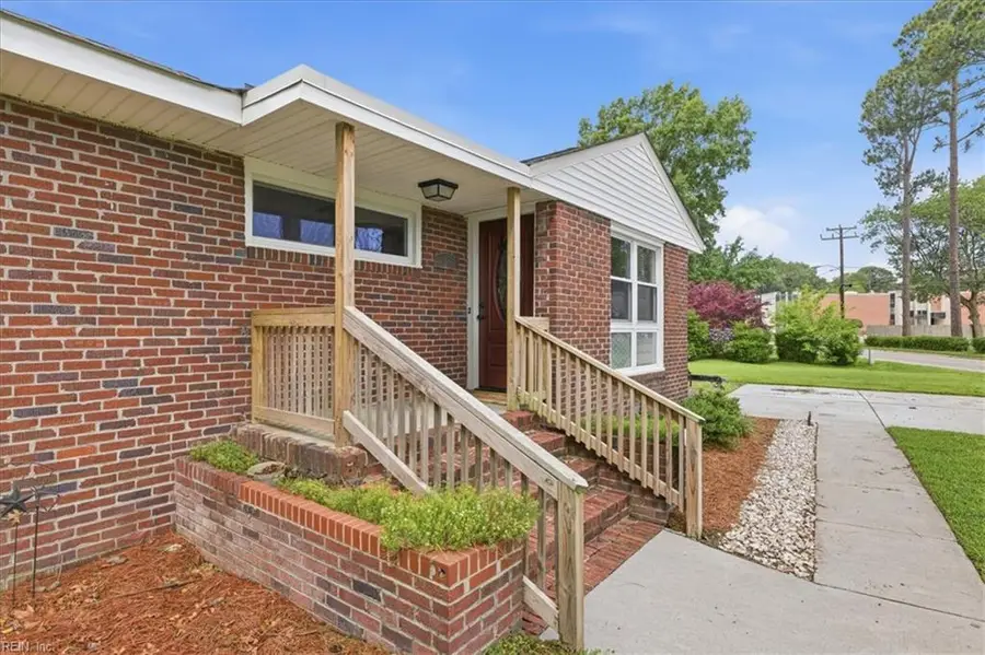 4901 Hatton Point Road, Portsmouth, VA 23703 - #2