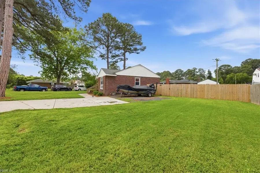 4901 Hatton Point Road, Portsmouth, VA 23703 - #3