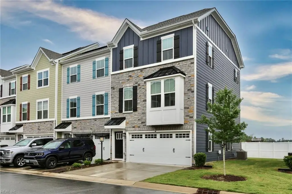 1001 Gabion Way, Chesapeake, VA 23323 - #1